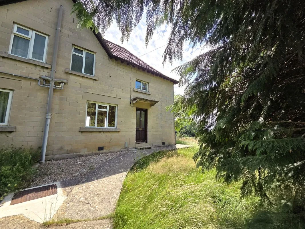 2 bedroom property for sale
