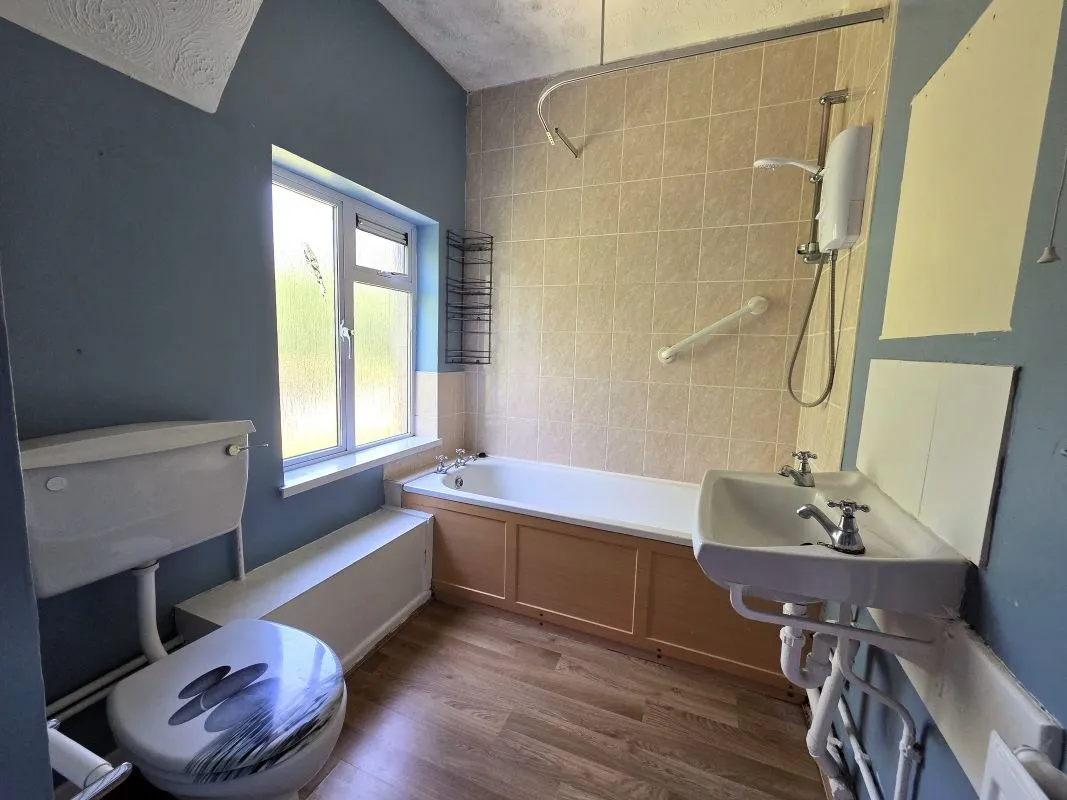 2 bedroom property for sale
