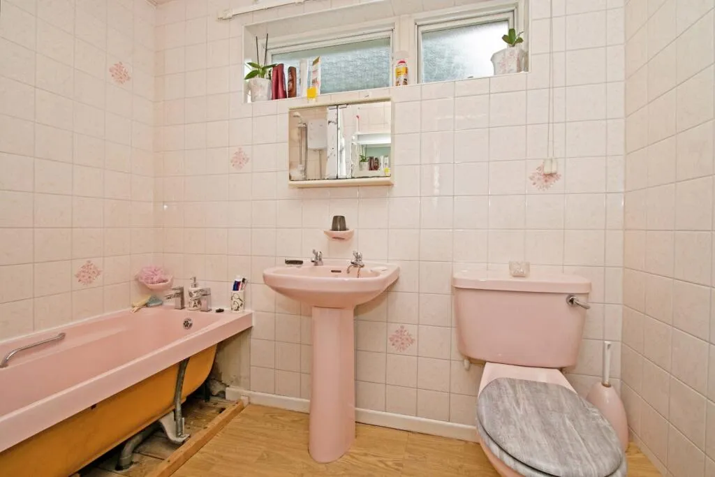 3 bed Terraced