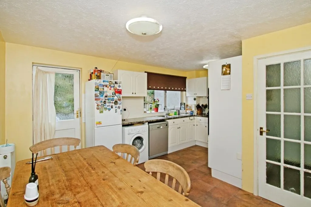 3 bed Terraced