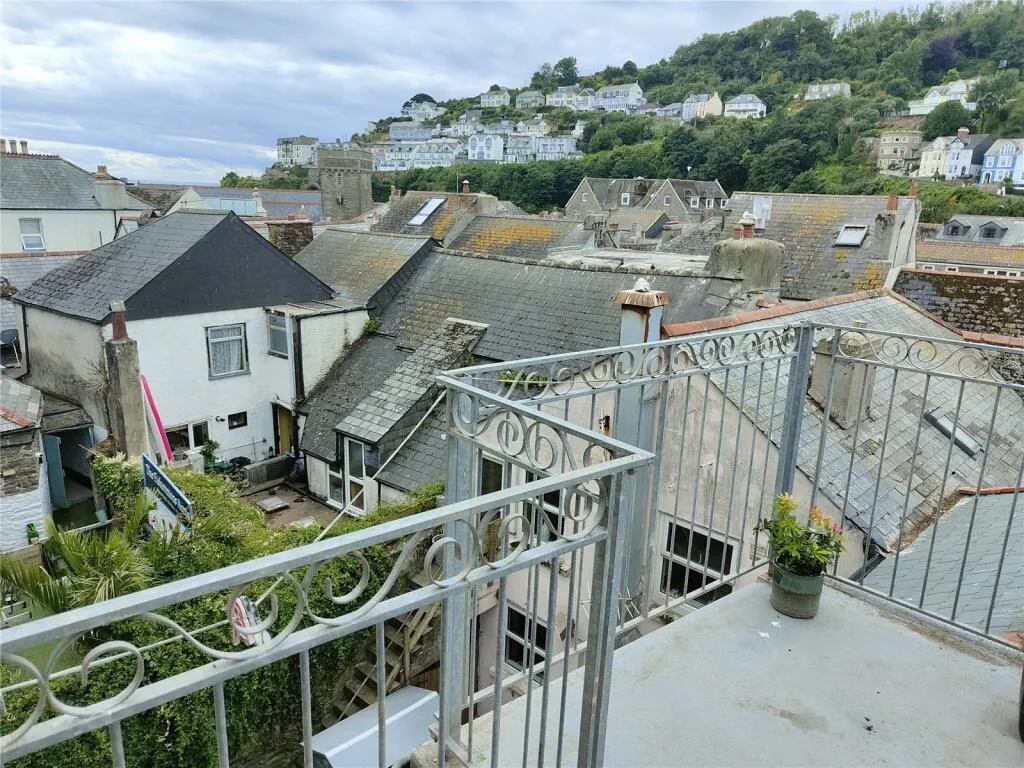 3 bed Ground Maisonette