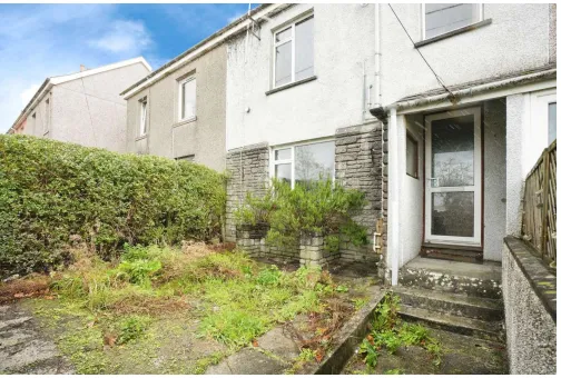3 bed Terraced