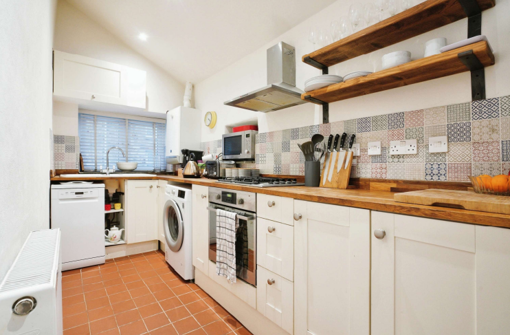 2 bed Cottage