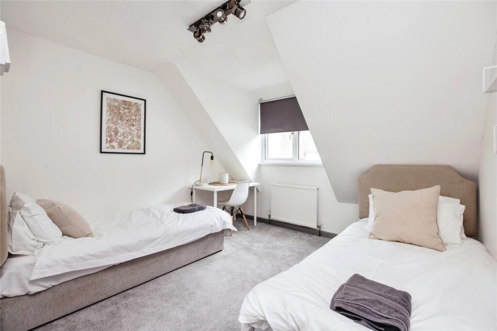 9 bed House Share