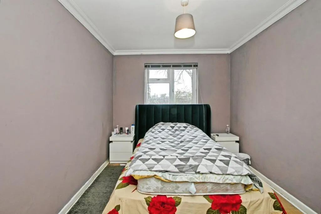4 bed Terraced