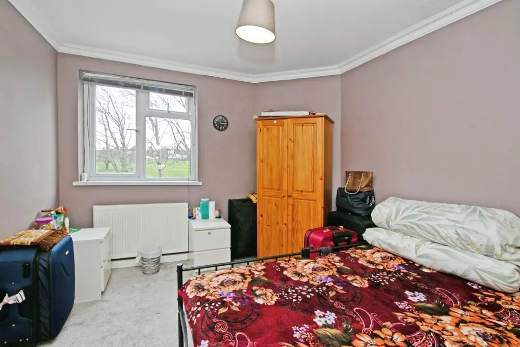 4 bed Terraced