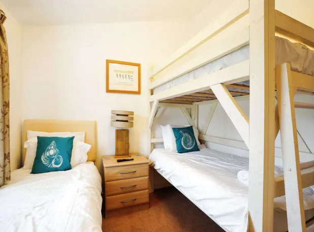 2 bed Mobile Home