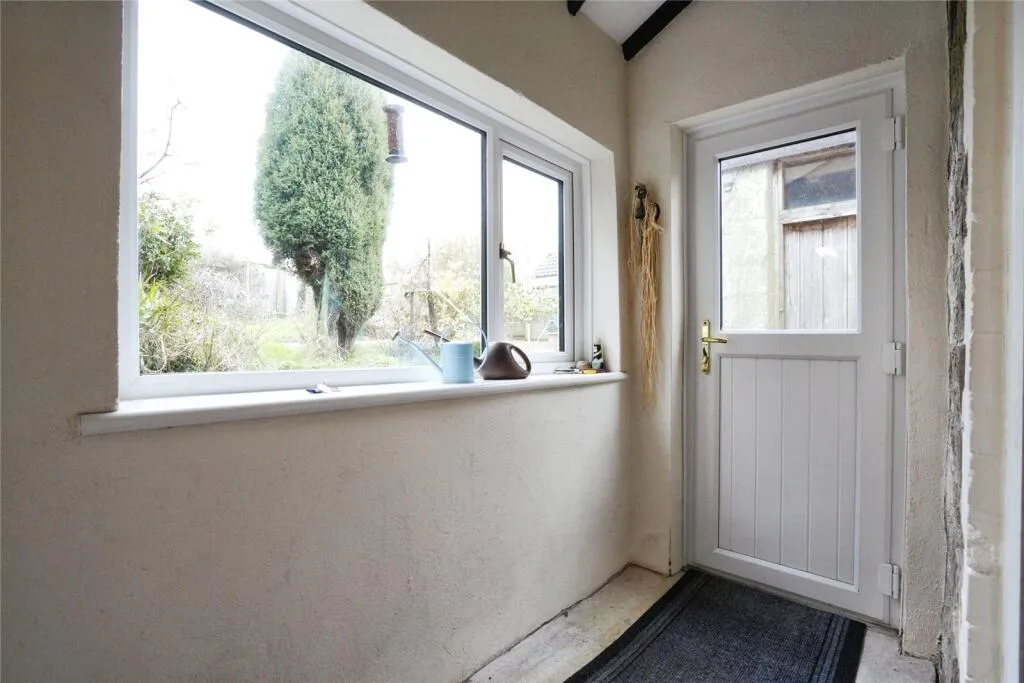 3 bed End of Terrace