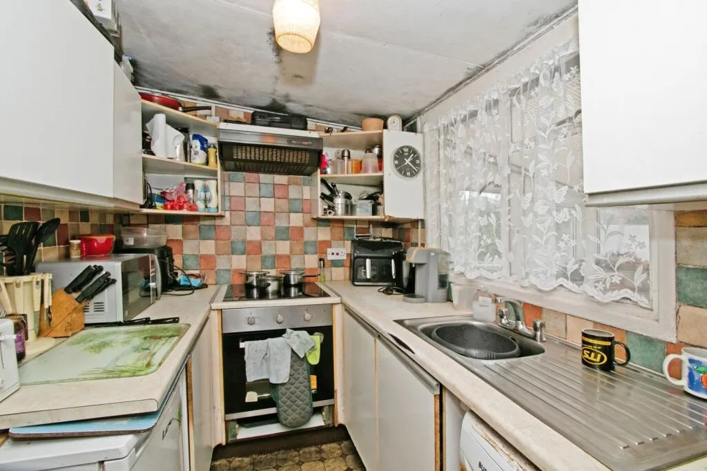 2 bed Semi-Detached