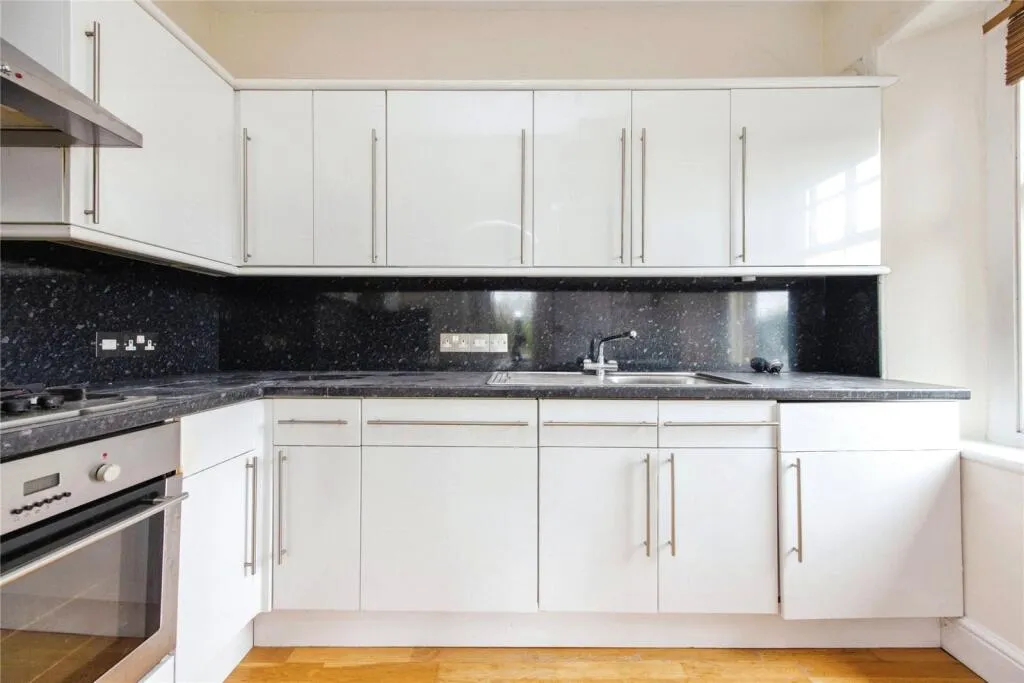 1 bed Apartment