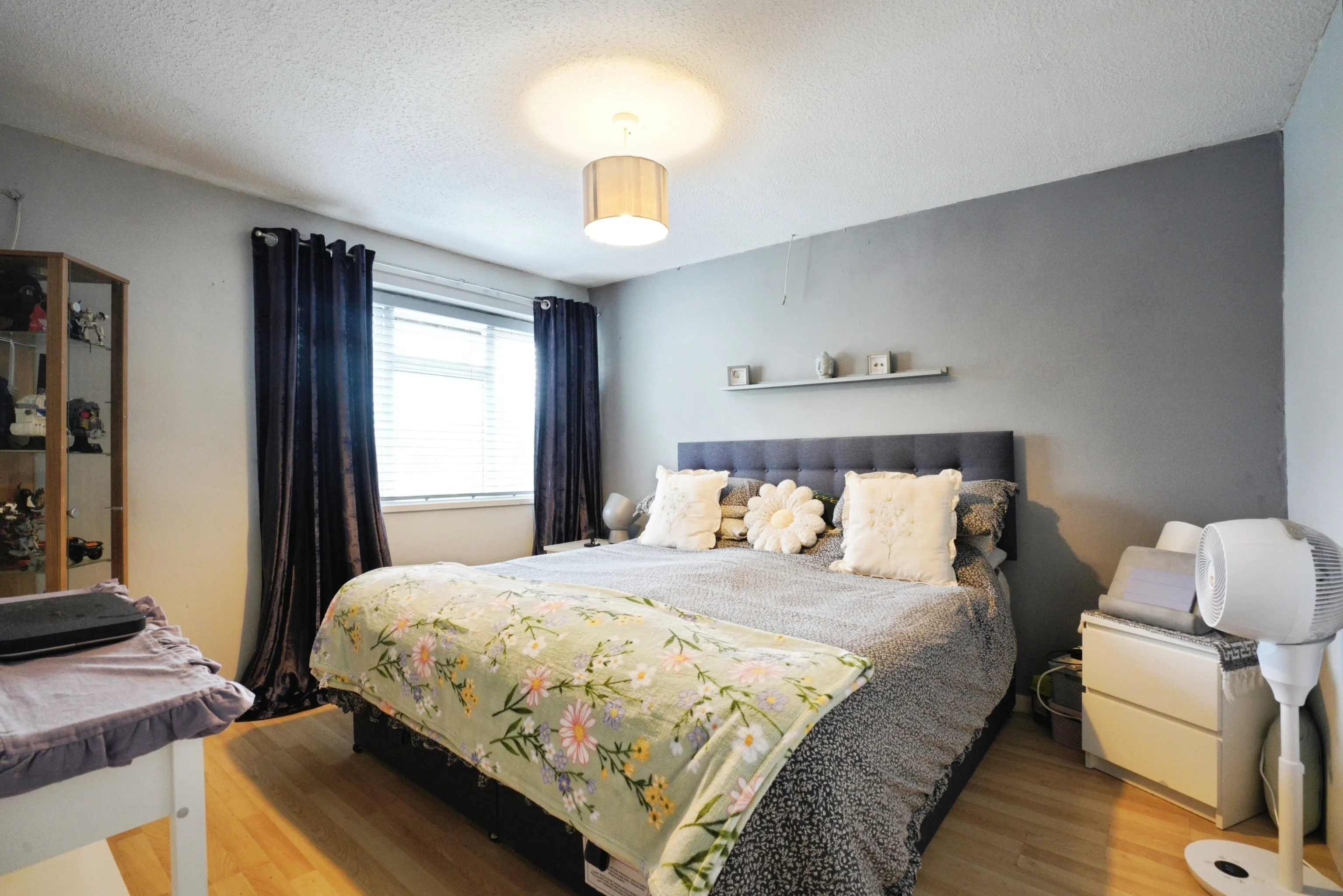 4 bed Terraced