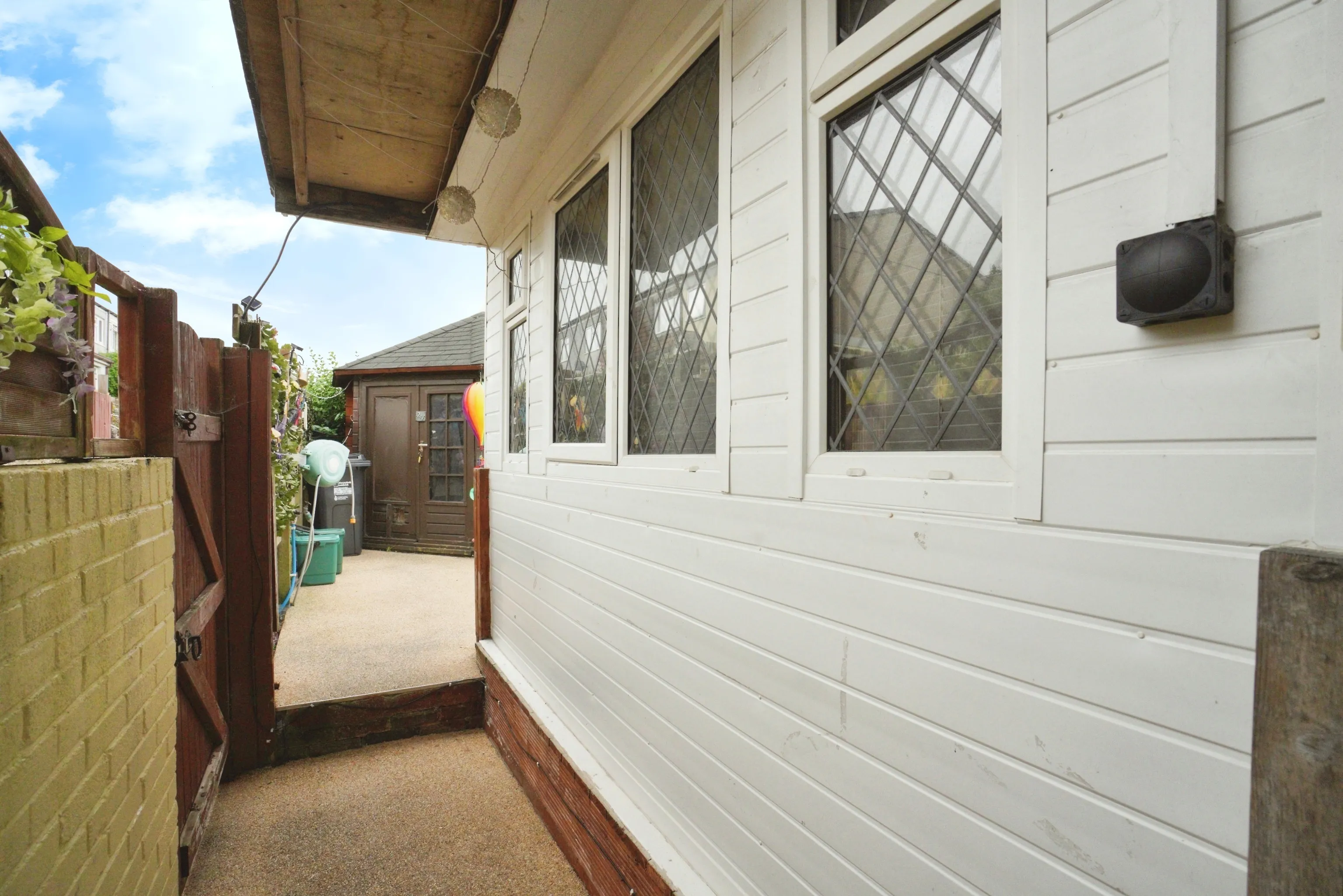 4 bed Terraced