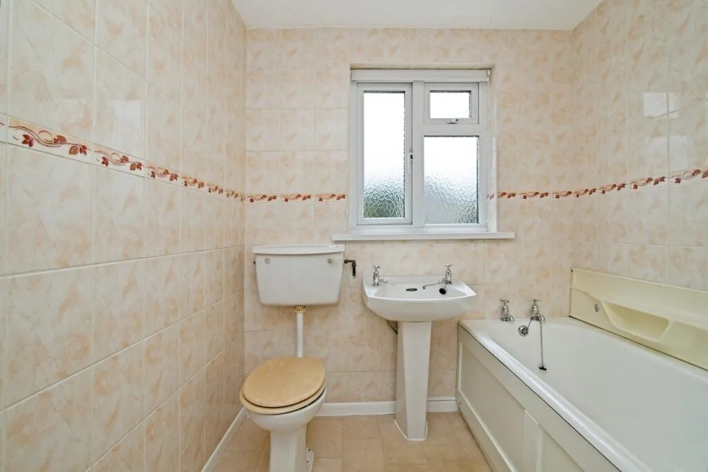 3 bed Terraced