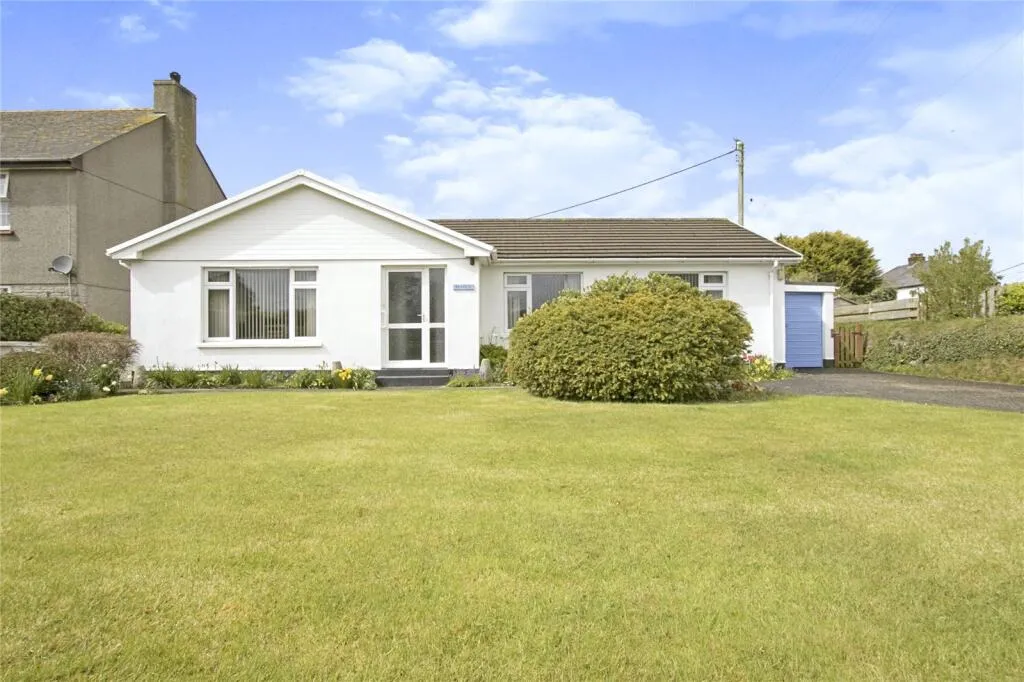 3 bed Detached Bungalow
