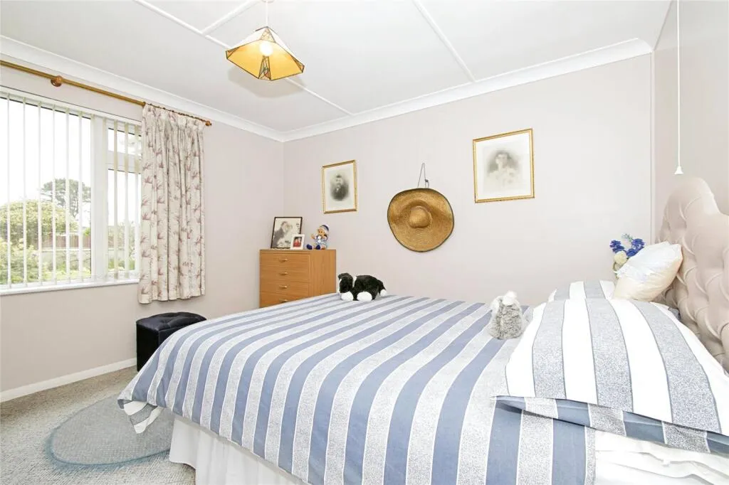 3 bed Detached Bungalow