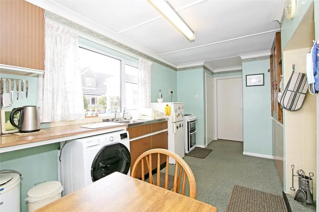 3 bed Detached Bungalow