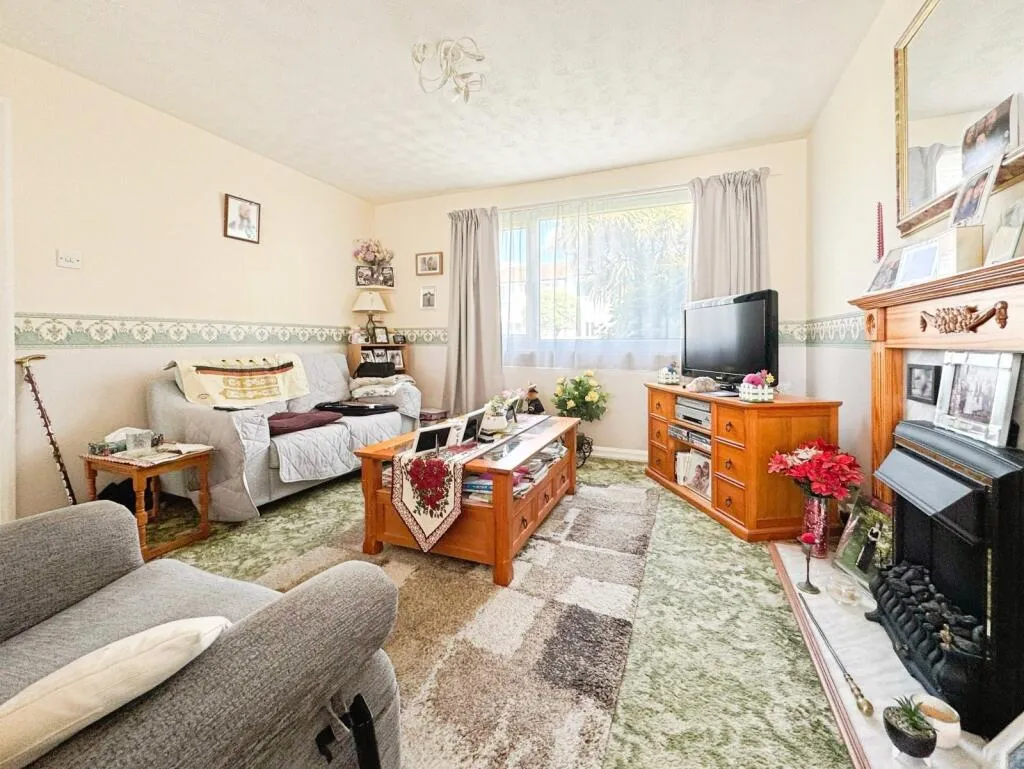 3 bed Terraced
