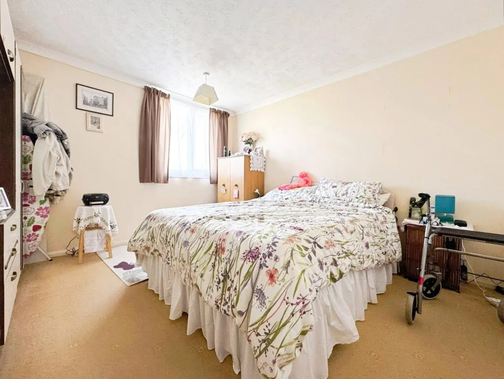 3 bed Terraced