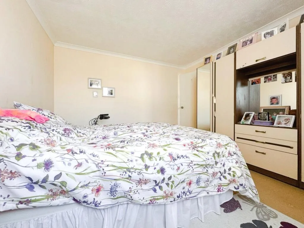 3 bed Terraced