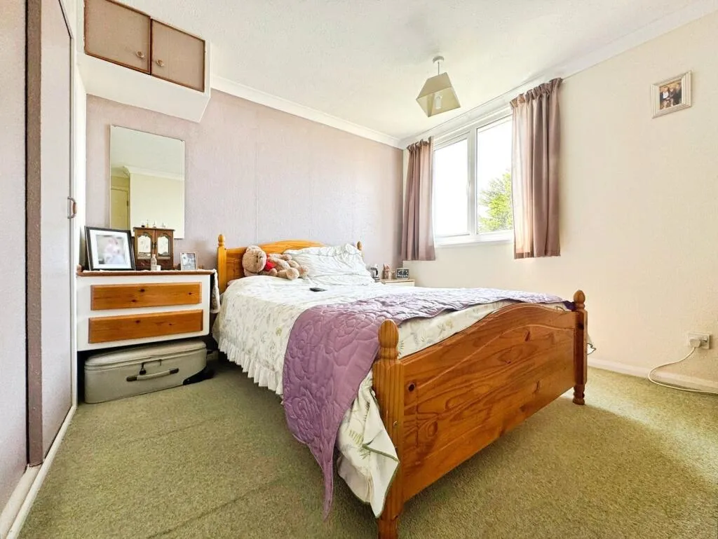 3 bed Terraced