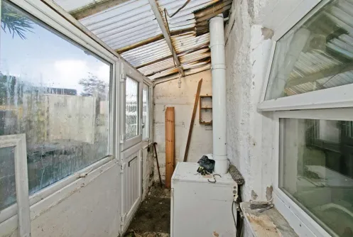 2 bed Character Property