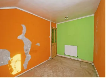 2 bed Character Property