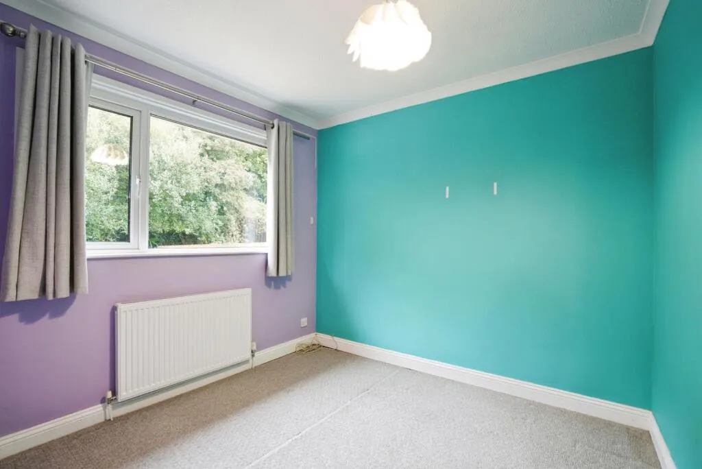3 bed End of Terrace