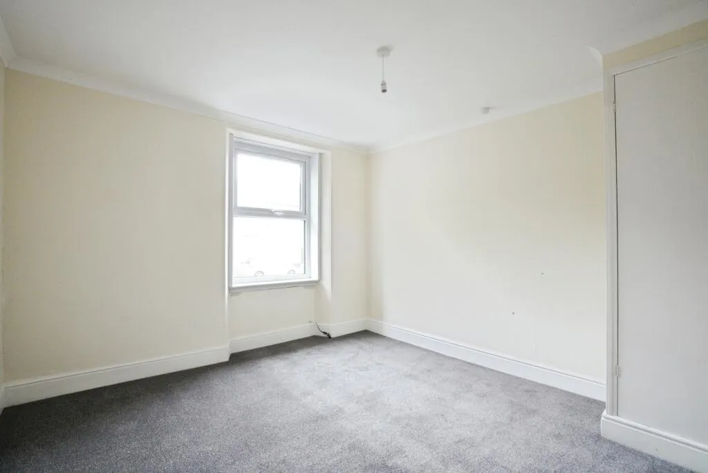 3 bed Terraced