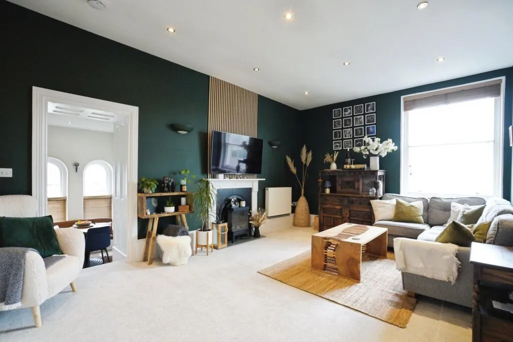 2 bed Apartment