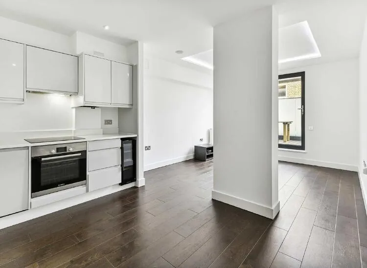 3 bedroom Apartment in London