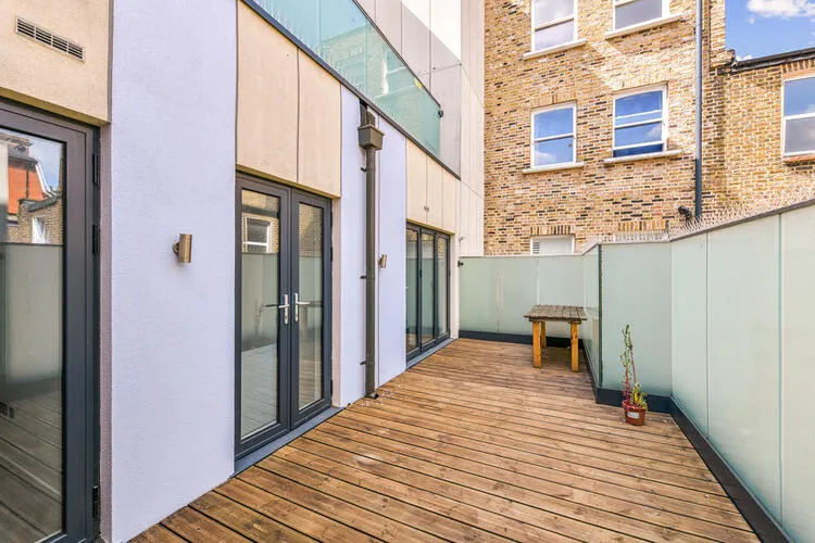 3 bedroom Apartment in London
