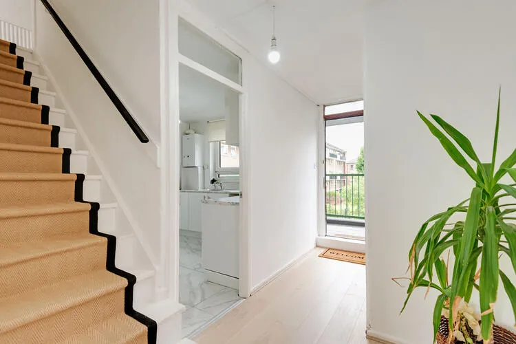 2 bedroom Flat in London