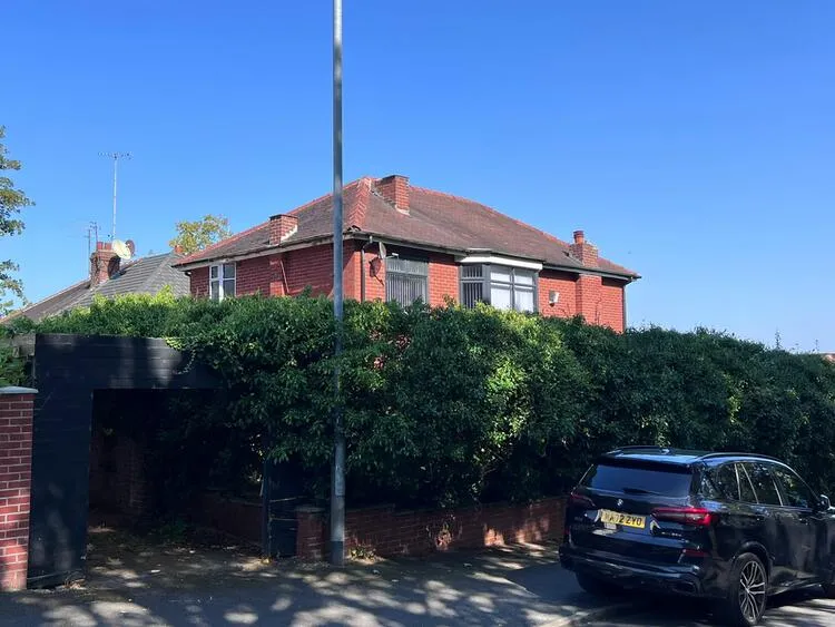 4 bedroom Detached house in Manchester