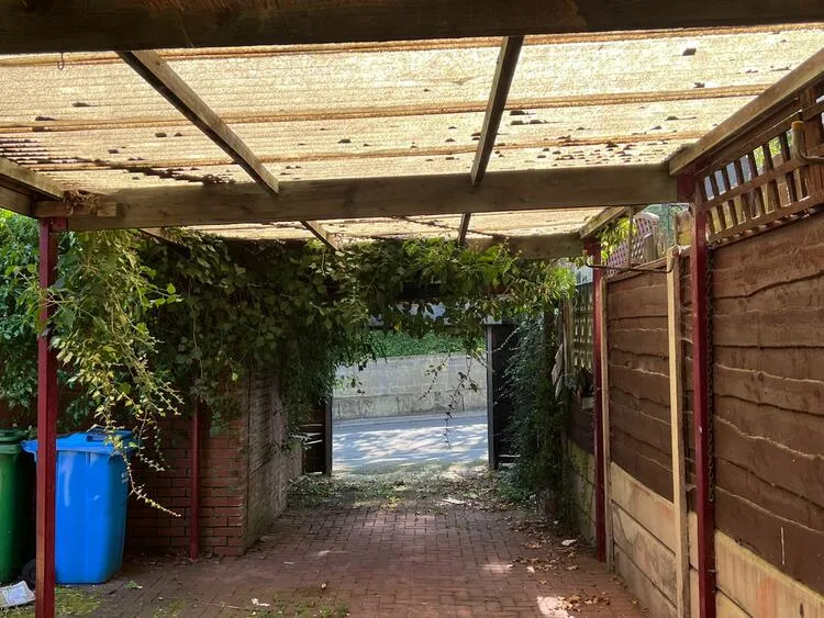 4 bedroom Detached house in Manchester