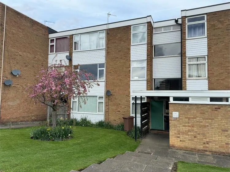 3 bedroom Apartment in Loughborough