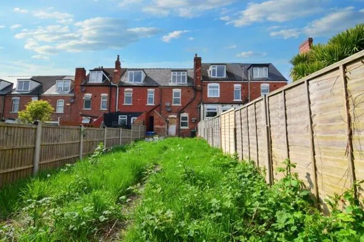 2 bedroom Terraced House in Mansfield