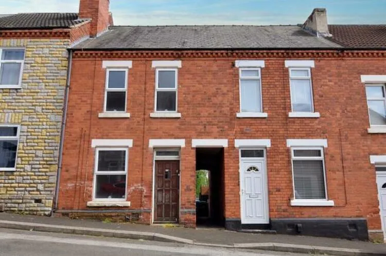 2 bedroom Terraced House in Mansfield
