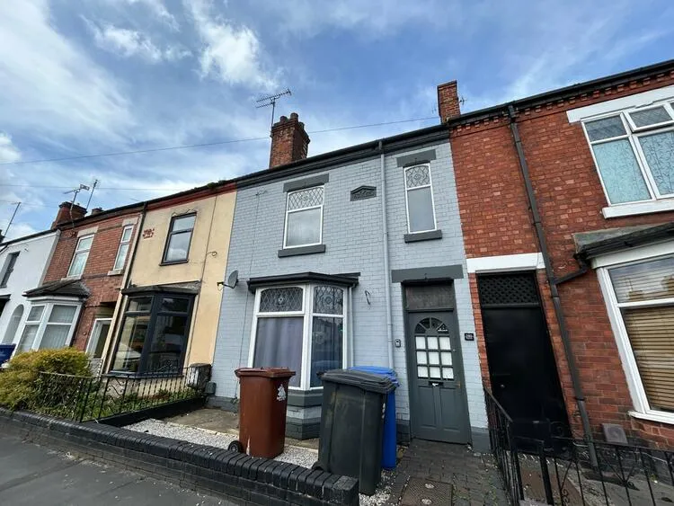 5 bedroom Terraced House in Burton-On-Trent