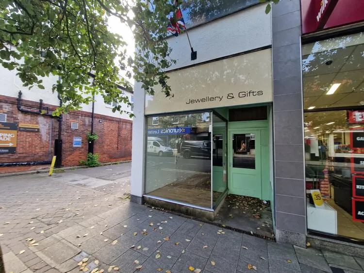 Retail Property (High Street) in Belper