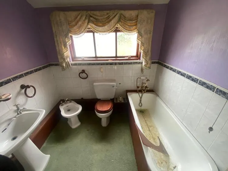4 bedroom Detached house in Alfreton