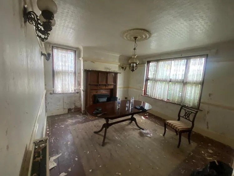 4 bedroom Detached house in Alfreton