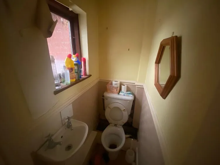 4 bedroom Detached house in Alfreton