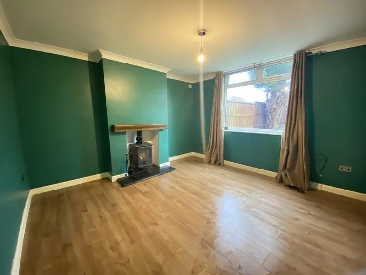 3 bedroom Semi-detached house in Nottingham