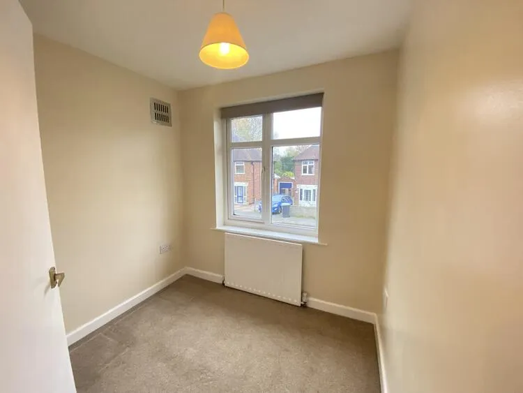 3 bedroom Semi-detached house in Nottingham