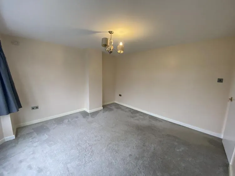 3 bedroom Semi-detached house in Nottingham