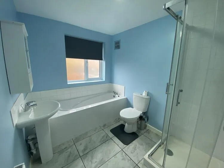 3 bedroom Semi-detached house in Nottingham