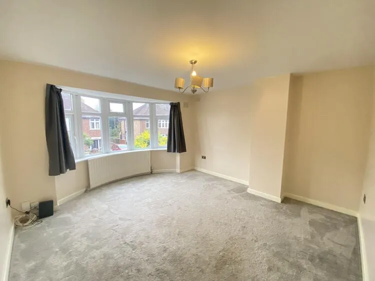 3 bedroom Semi-detached house in Nottingham