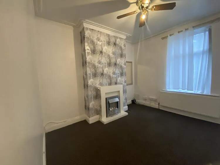 2 bedroom Terraced House in Doncaster