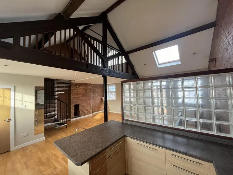 2 bedroom Block of Apartments in Leicester