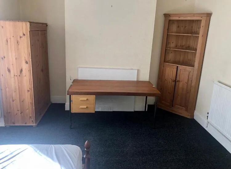 5 bedroom House of Multiple Occupation in Leicester